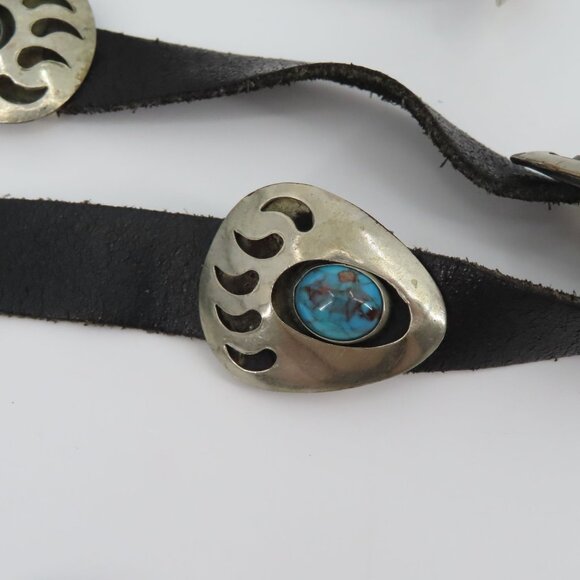 VTG Navajo Bear Paw Shadow Box Concho Belt 60in Long Silver Metal Black Leather